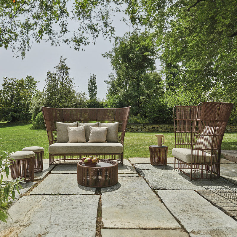 Outdoor wooden furniture- best wooden furniture malta